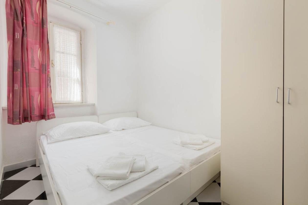 Apartmani Marija Podgora Kültér fotó