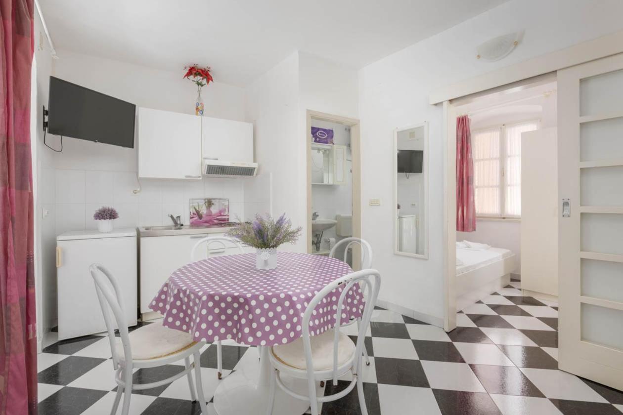 Apartmani Marija Podgora Kültér fotó