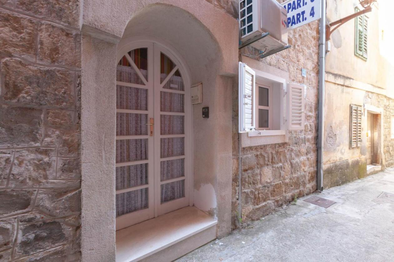Apartmani Marija Podgora Kültér fotó